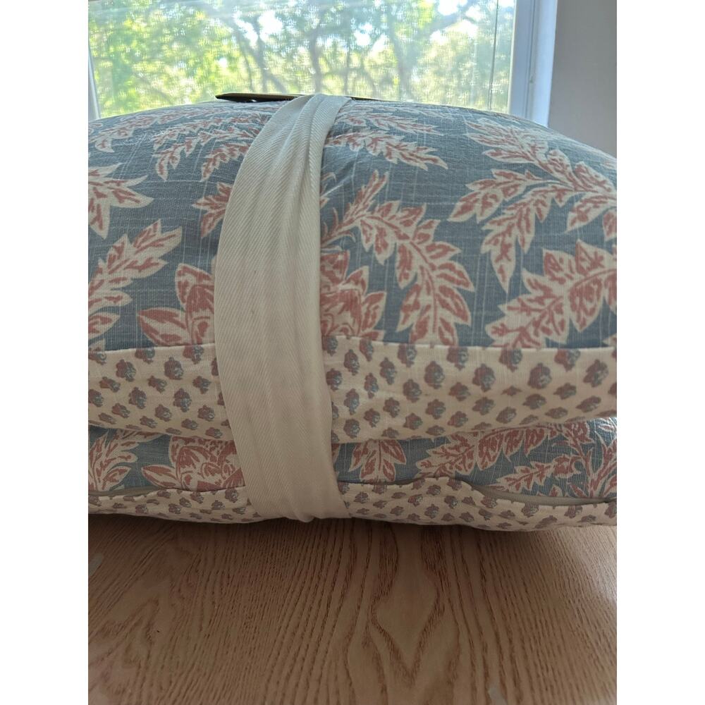 New Bundle of 2 Moss & Willow Light Blue/Pink Cotton Pillows 20”x20” - Picture 7 of 12